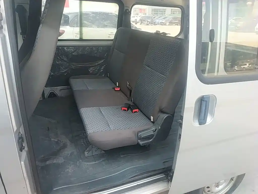 Wuling Zhiguang — миниатюра 17