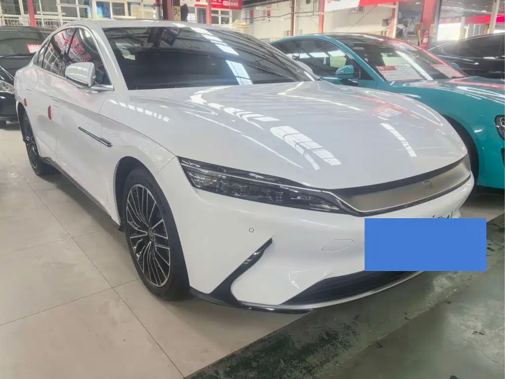 BYD Han — миниатюра 3