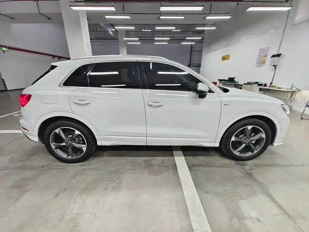 Audi Q3 — миниатюра 5