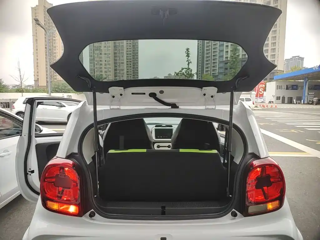 Roewe Clever — миниатюра 19