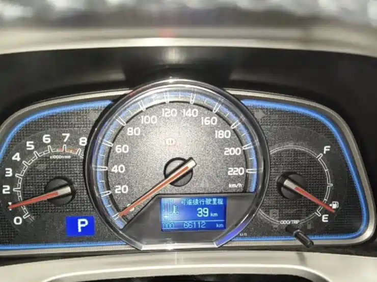 Toyota RAV4 — миниатюра 5