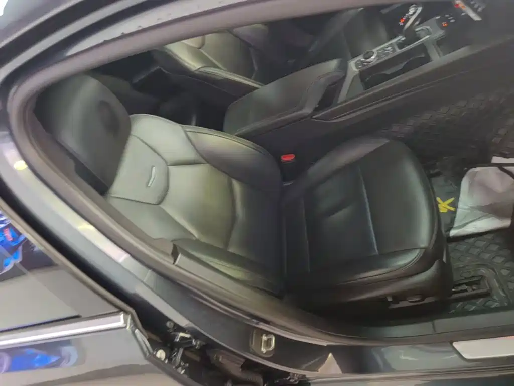 Cadillac CT5 — миниатюра 25