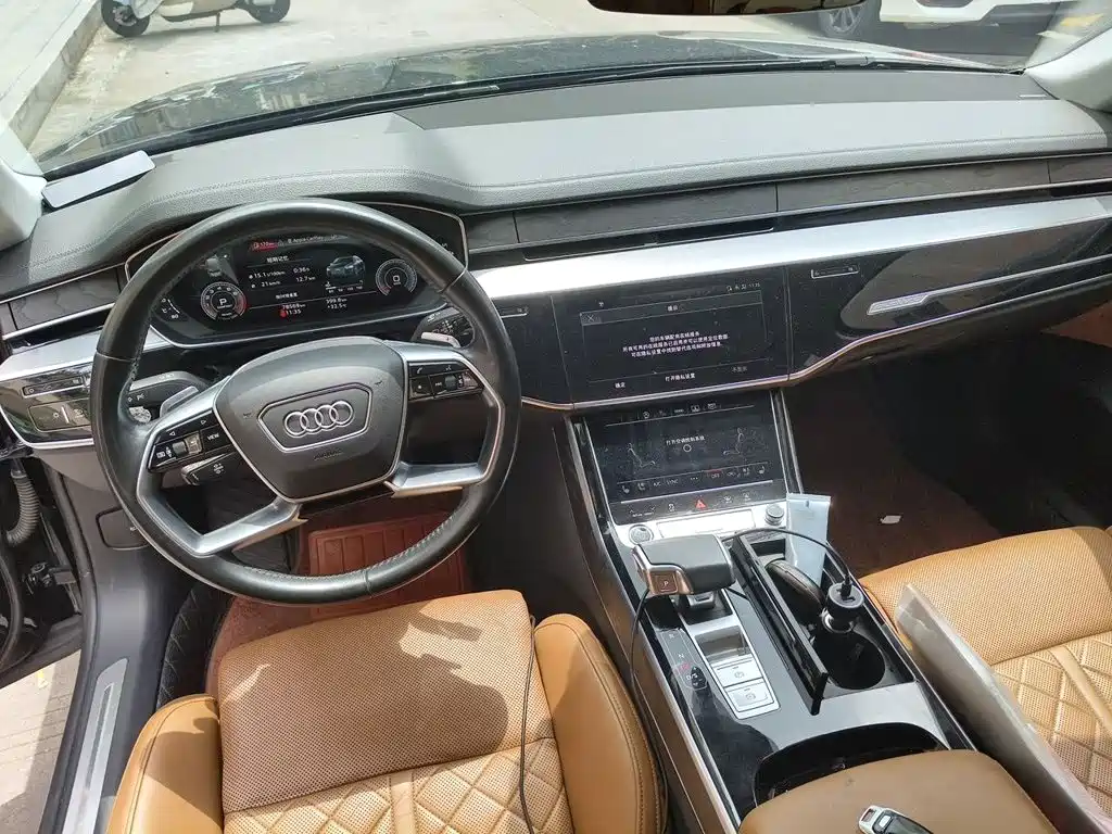 Audi A8 — миниатюра 13