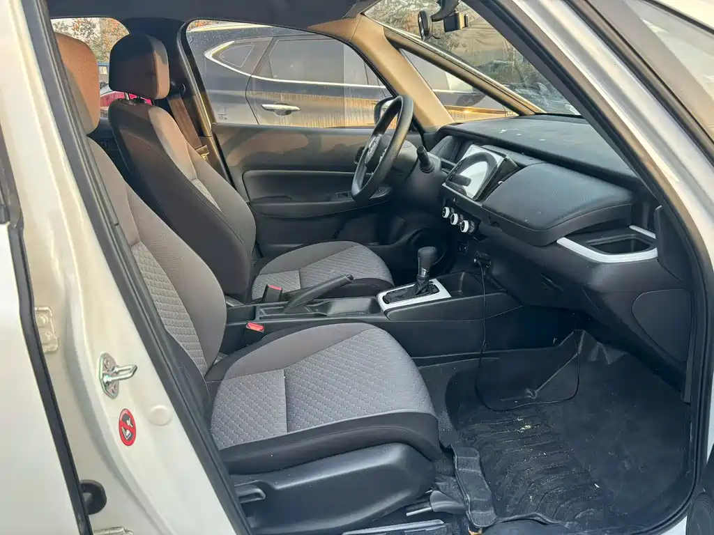 Honda Fit — миниатюра 13