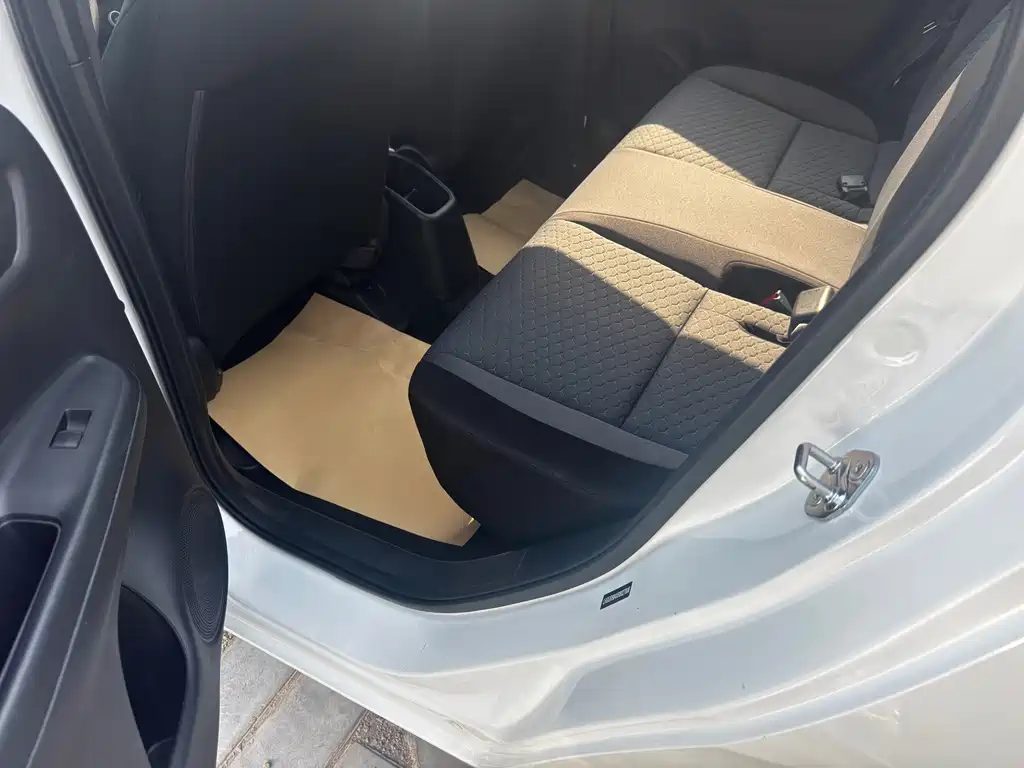Honda Fit — миниатюра 4