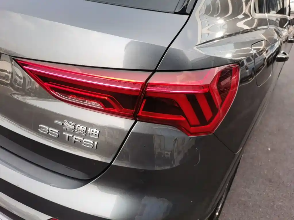 Audi Q3 — миниатюра 8