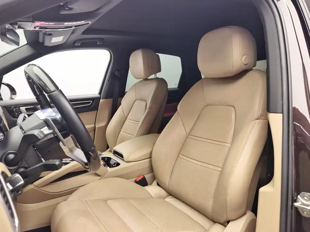 Porsche Cayenne Hybrid — миниатюра 15