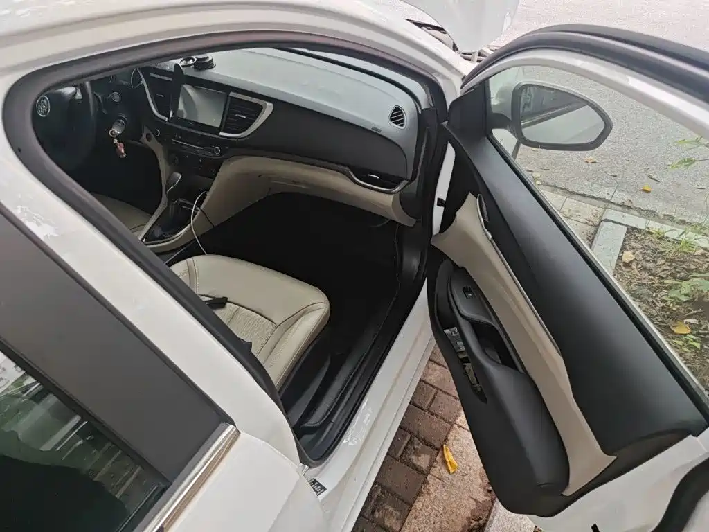 Buick Excelle — миниатюра 20