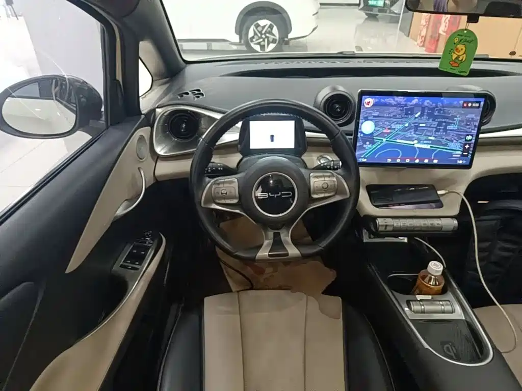 BYD Dolphin — миниатюра 11