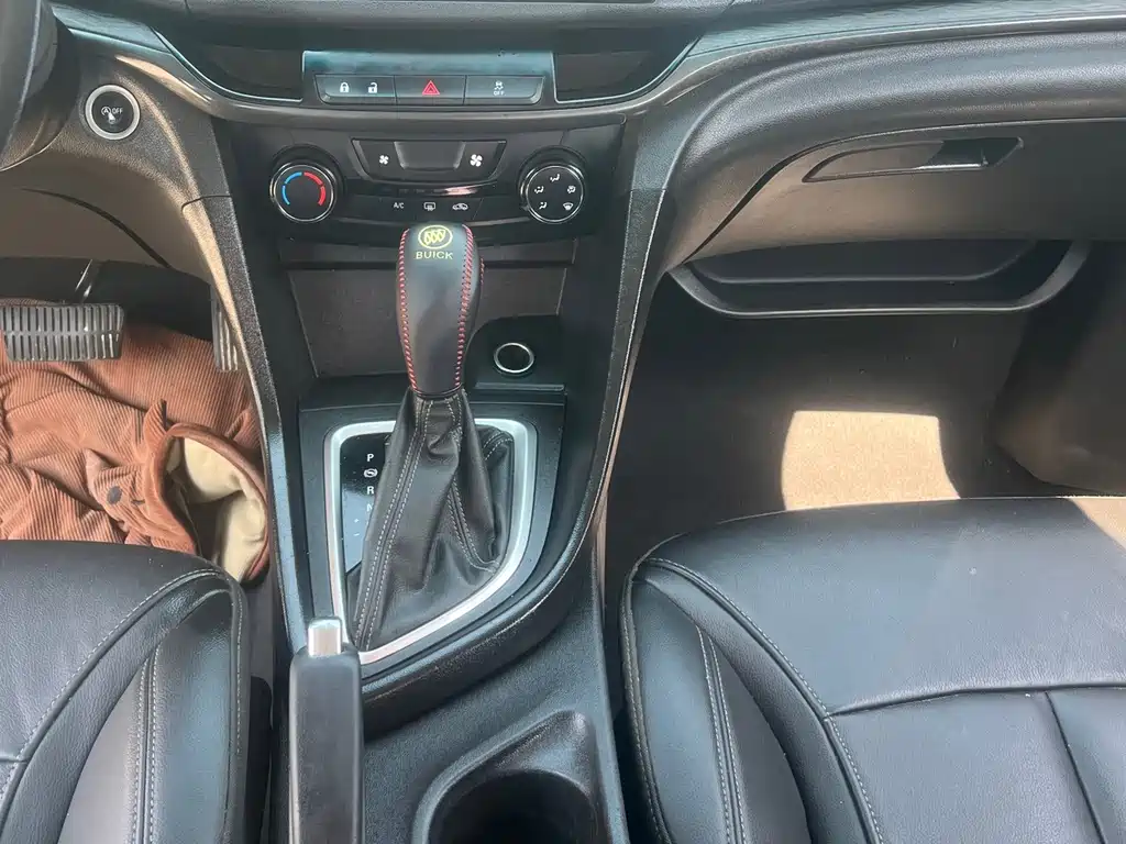 Buick Excelle — миниатюра 7