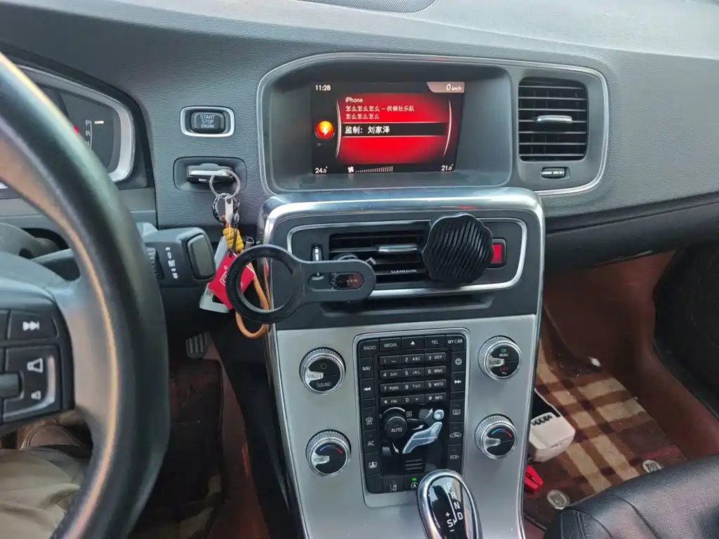 Volvo S60 — миниатюра 15