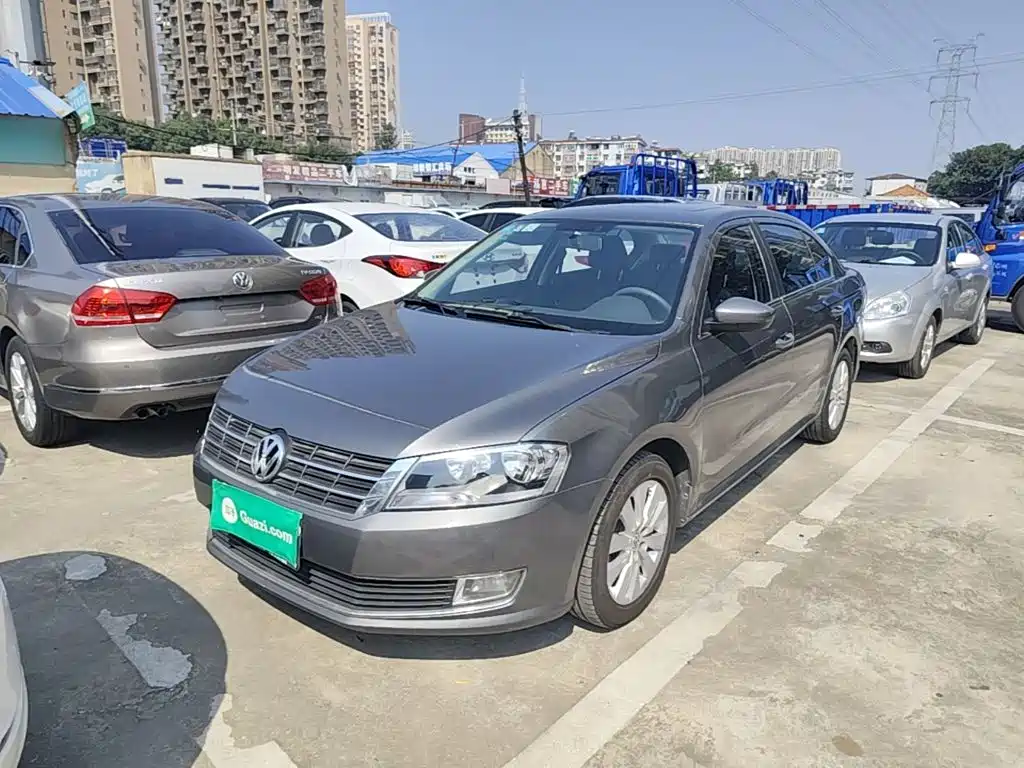 Volkswagen Lavida — миниатюра 2