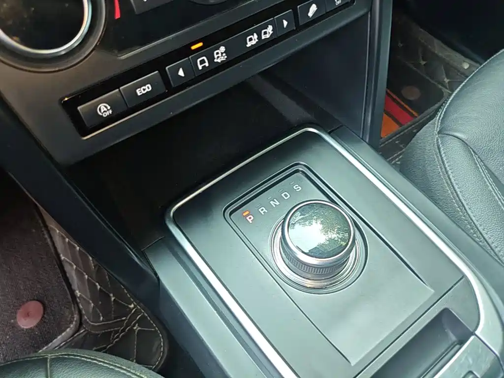 Land Rover Discovery Sport — миниатюра 14