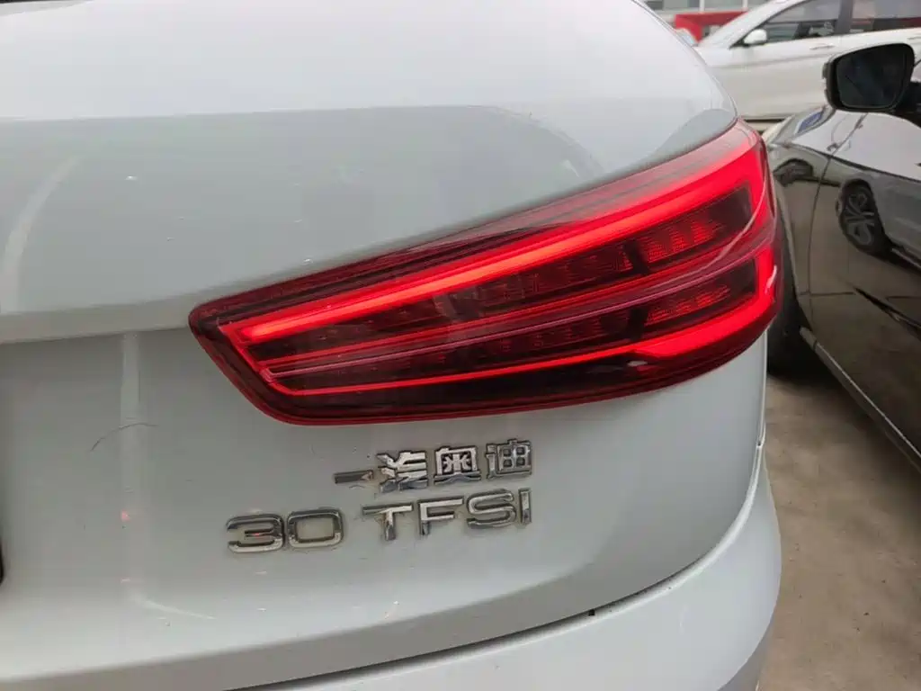 Audi Q3 — миниатюра 8