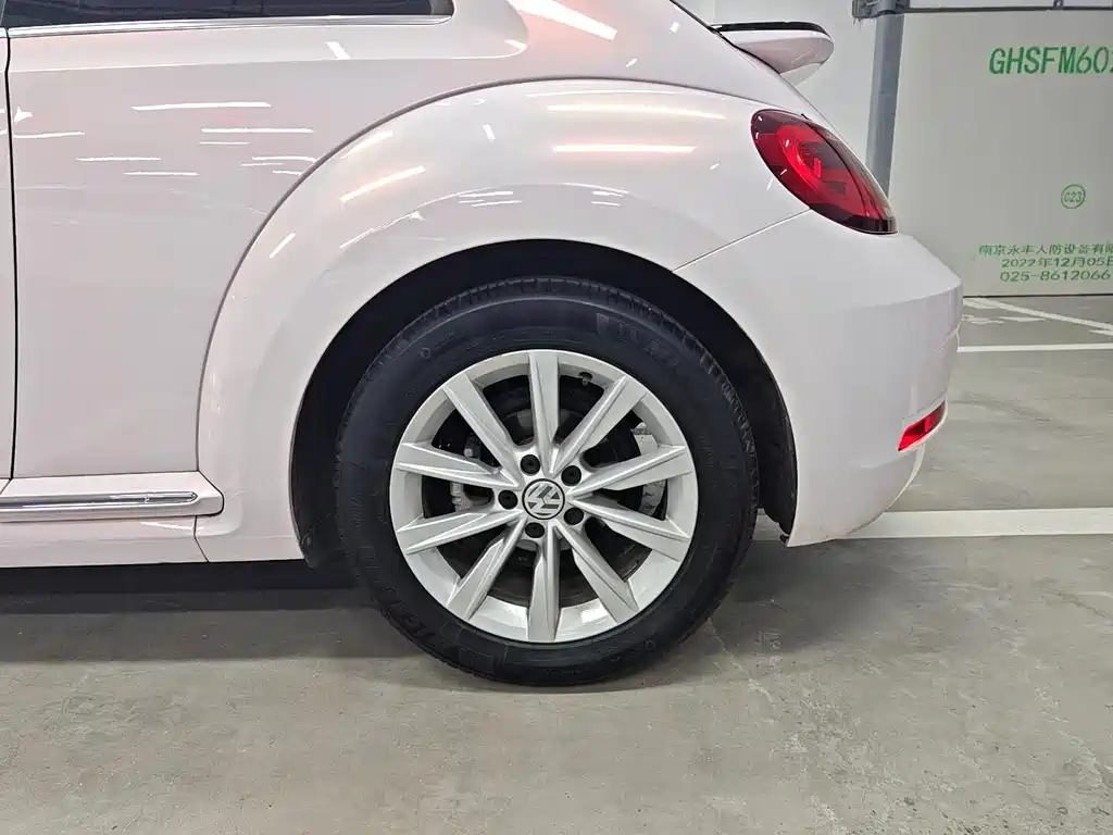 Volkswagen Beetle — миниатюра 16