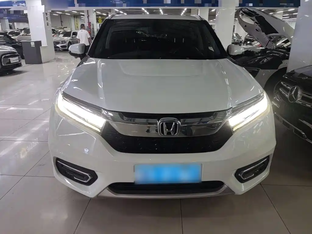 Honda Avancier — миниатюра 3