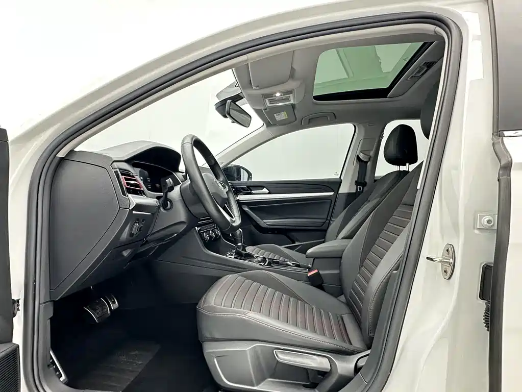 Volkswagen Lavida — миниатюра 4