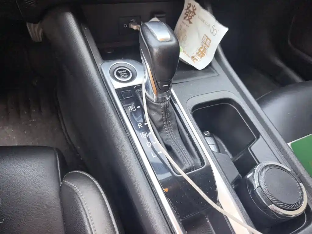 Nissan Sylphy — миниатюра 10