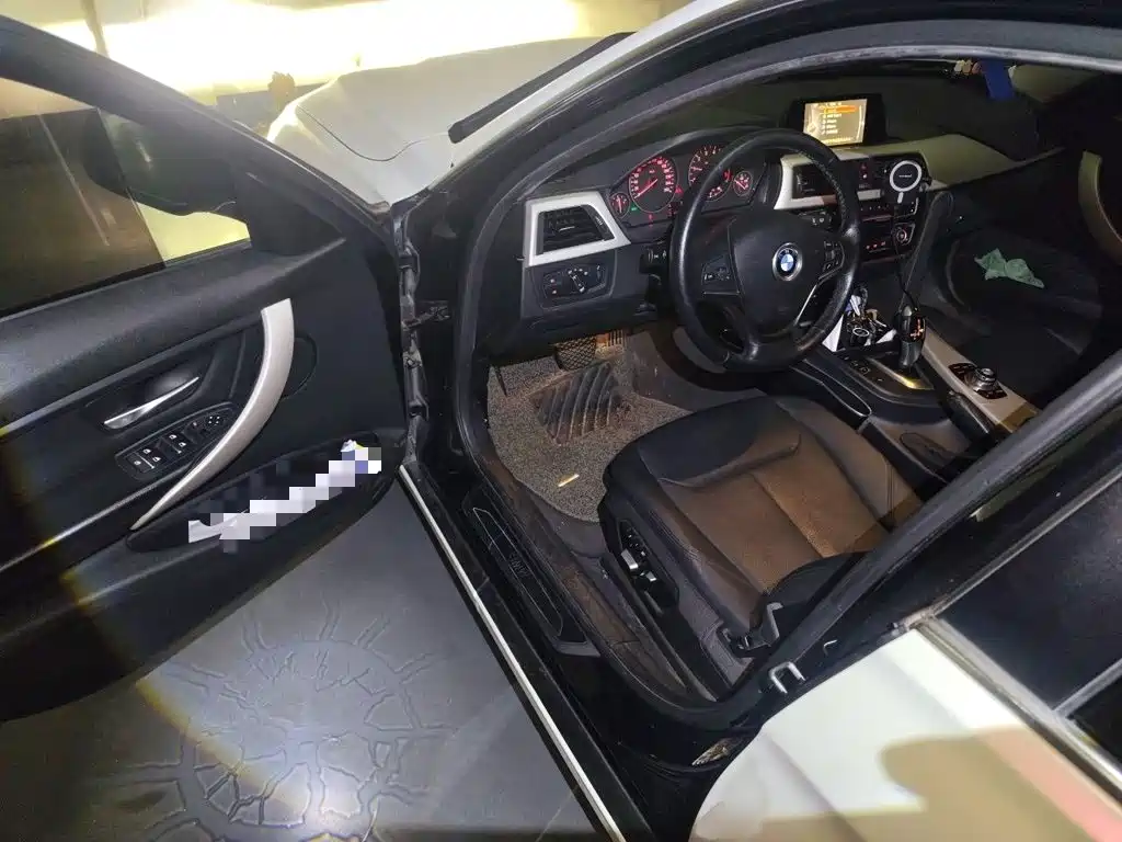 BMW 3 Series — миниатюра 14
