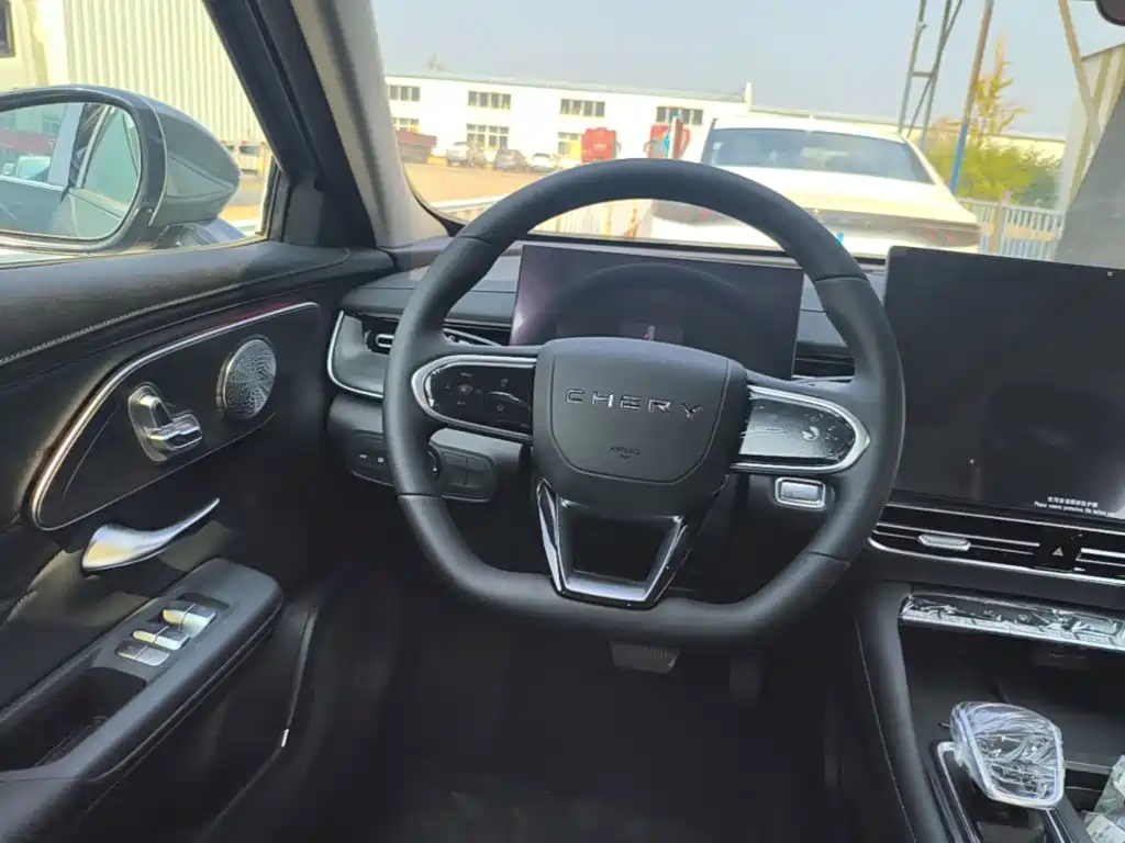 Chery Arrizo 8 PRO — миниатюра 11