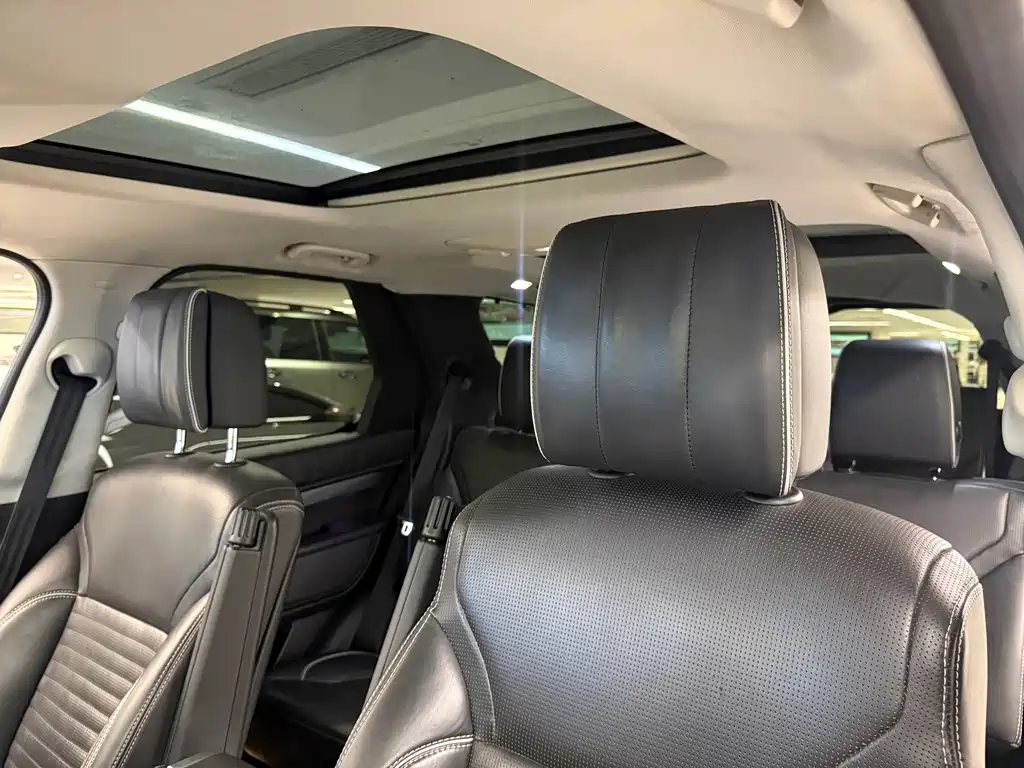 Land Rover Discovery — миниатюра 11