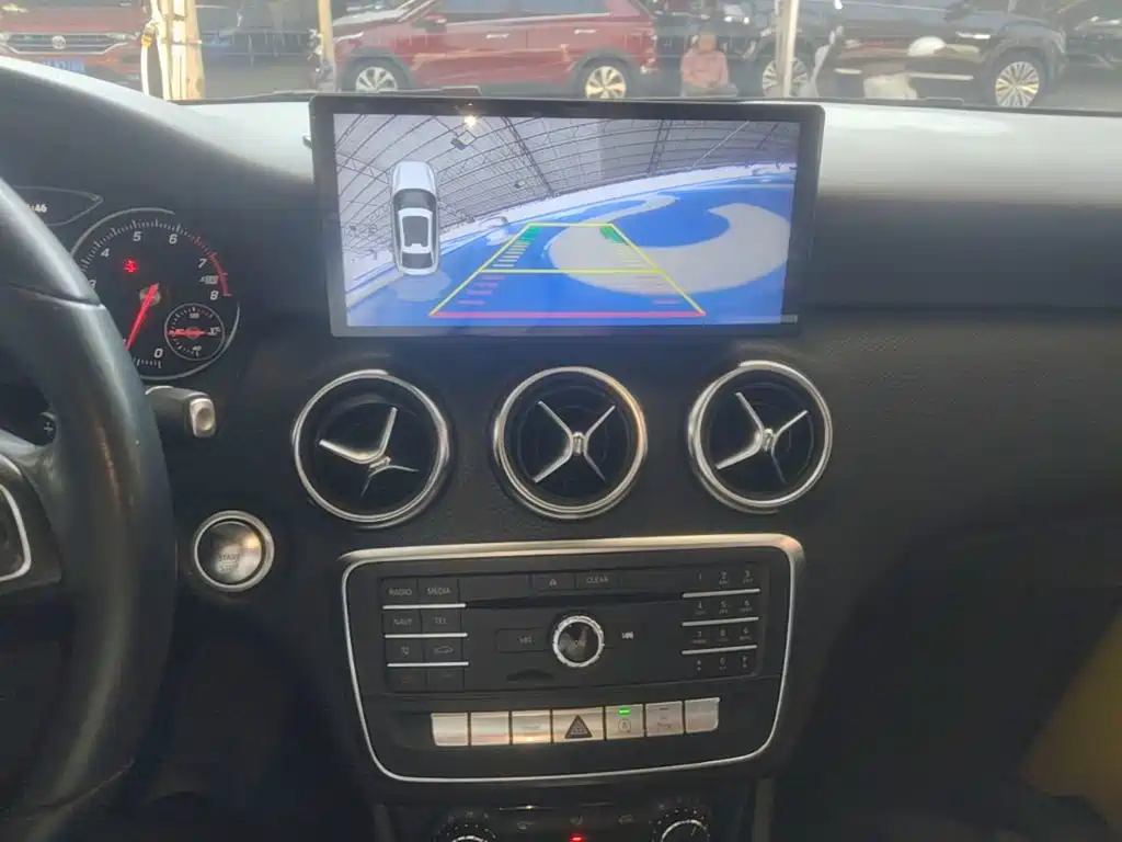 Mercedes-Benz A-Class (Import) — миниатюра 13