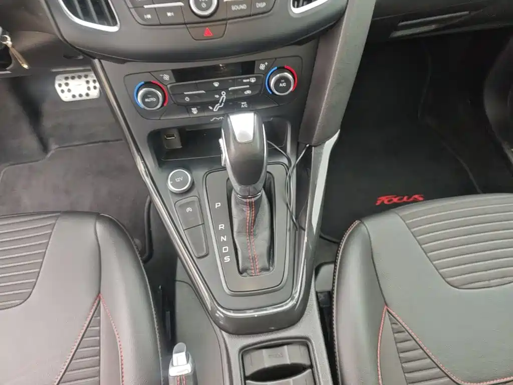 Ford Focus — миниатюра 14