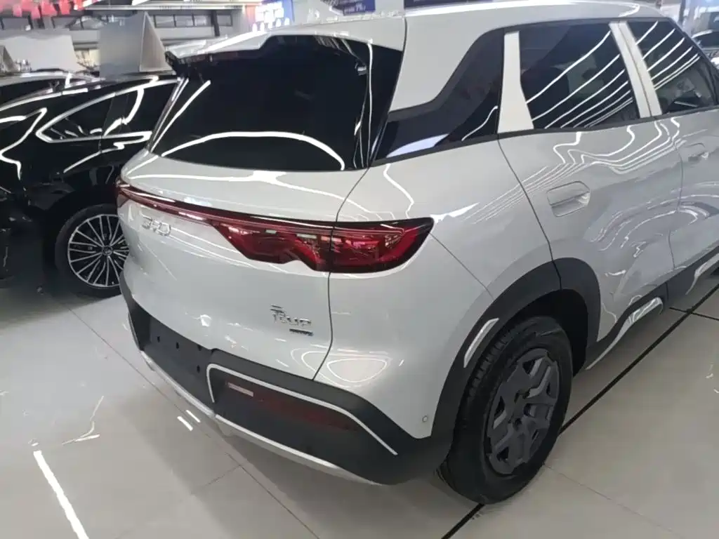 BYD Yuan UP — миниатюра 7