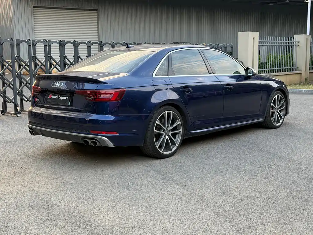 Audi S4 — миниатюра 4