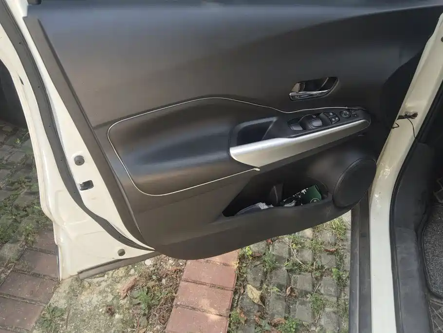 Nissan Kicks — миниатюра 7