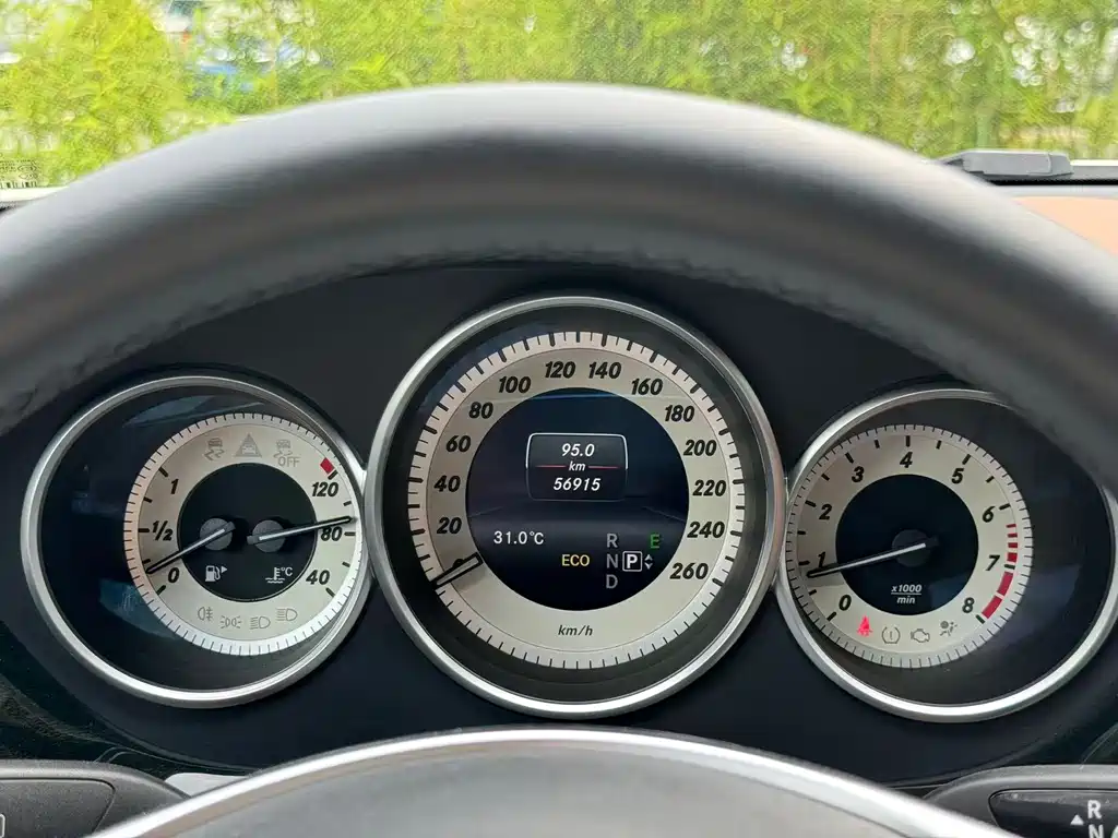 Mercedes-Benz CLS — миниатюра 14
