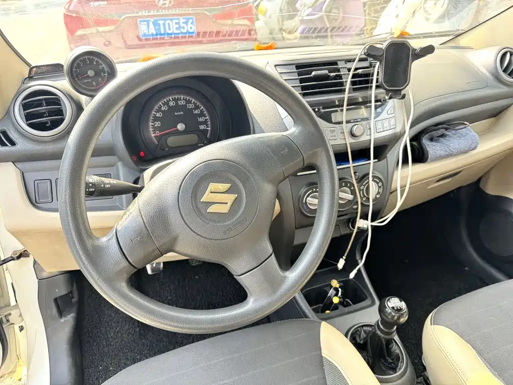 Suzuki Alto 2012 1.0L MT