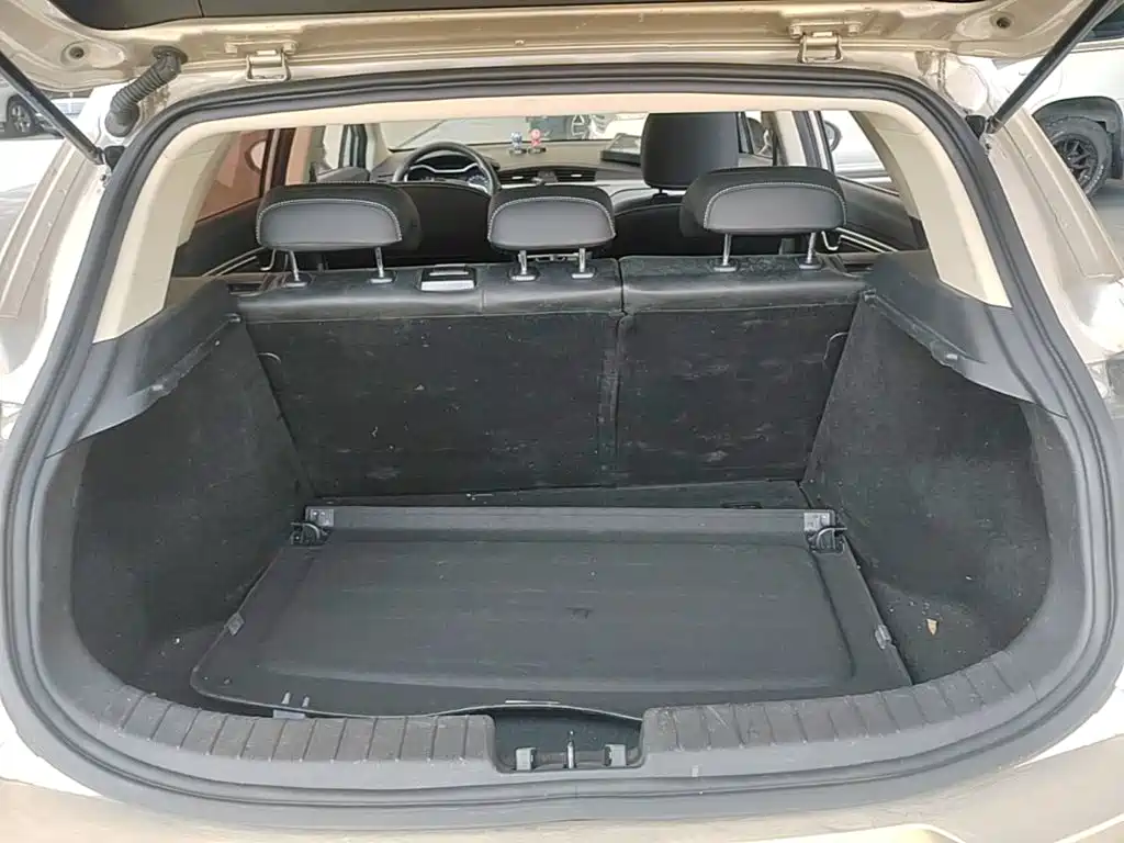 Geely Emgrand GS — миниатюра 19