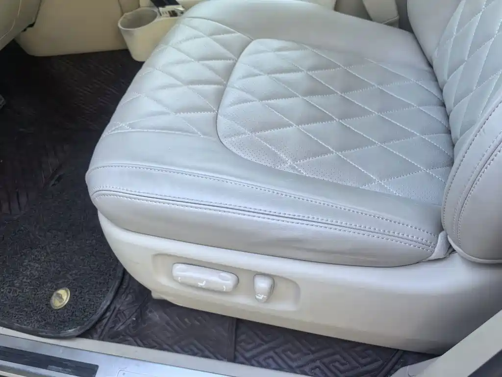 Toyota Land Cruiser — миниатюра 13