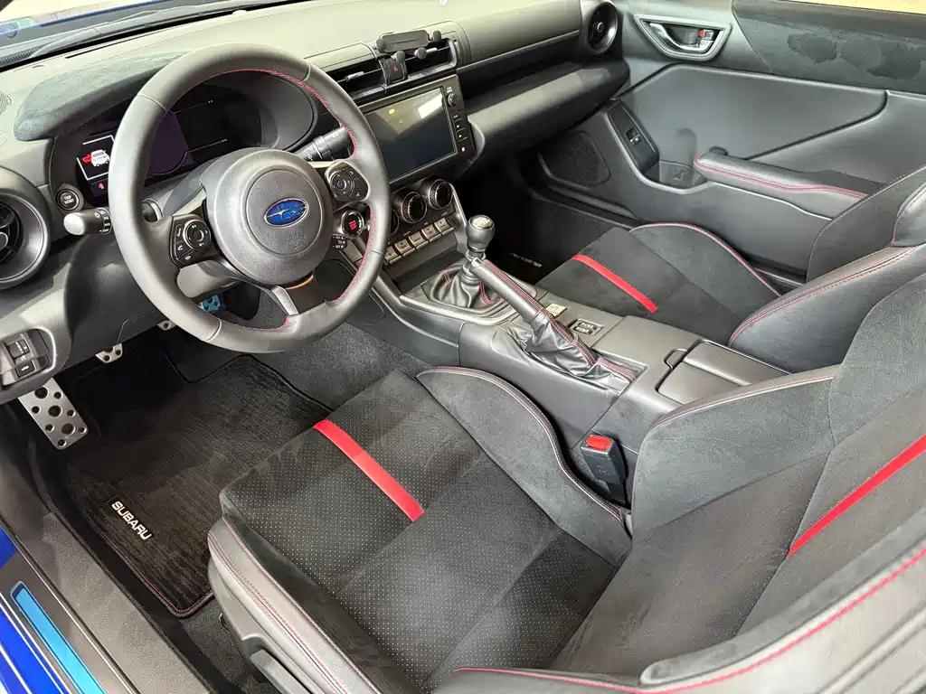 Subaru BRZ — миниатюра 5