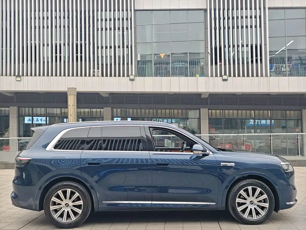 HONGMENG ZHIXING ASK THE WORLD M8