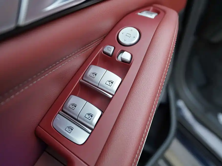 BMW X5 — миниатюра 10