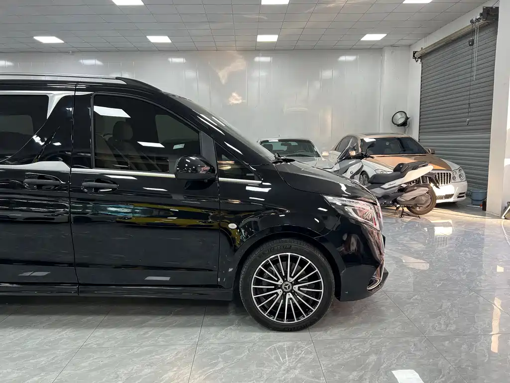 Mercedes-Benz Vito — миниатюра 18