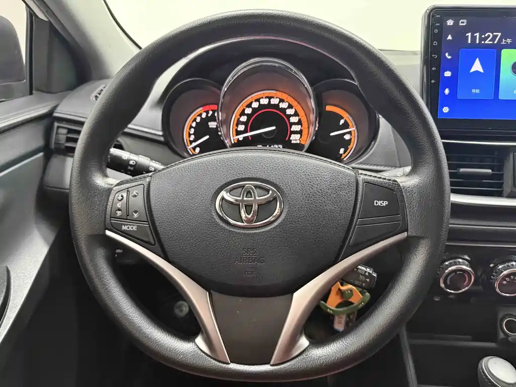 Toyota Yaris L — миниатюра 21