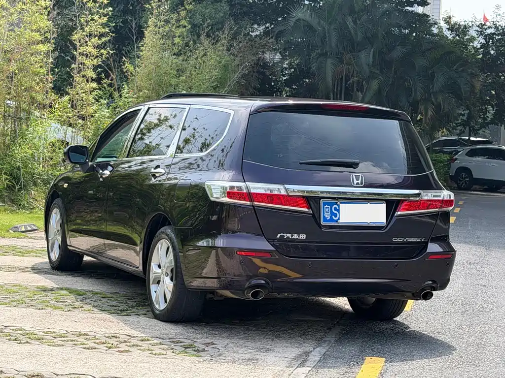 Honda Odyssey — миниатюра 3