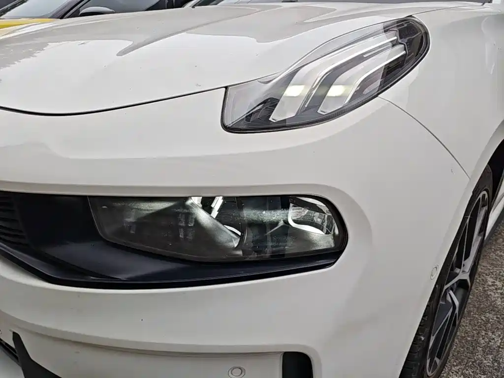 Lynk & Co 03 — миниатюра 24