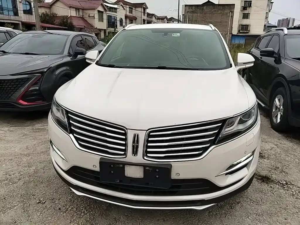 Lincoln MKC — миниатюра 3