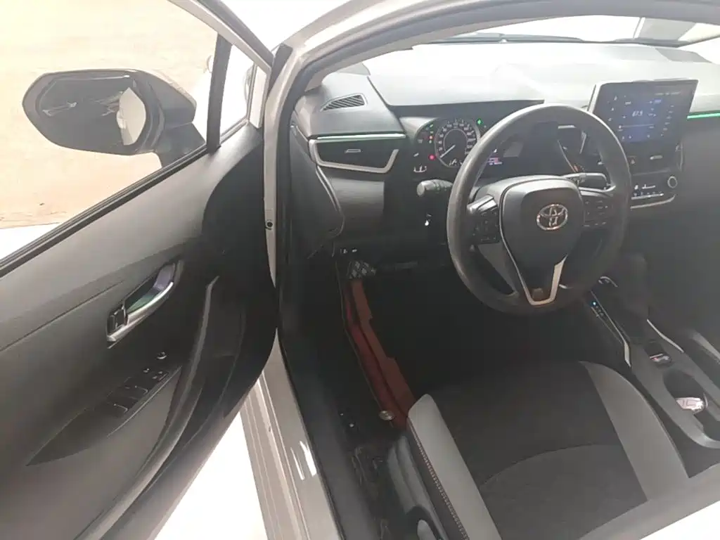 Toyota Corolla — миниатюра 16