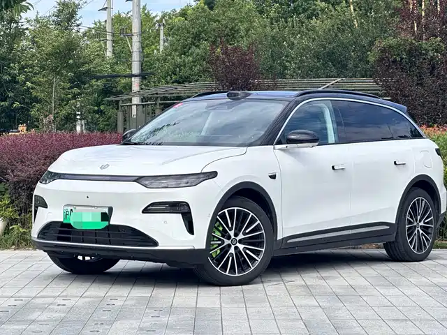 2025 Leapmotor C11