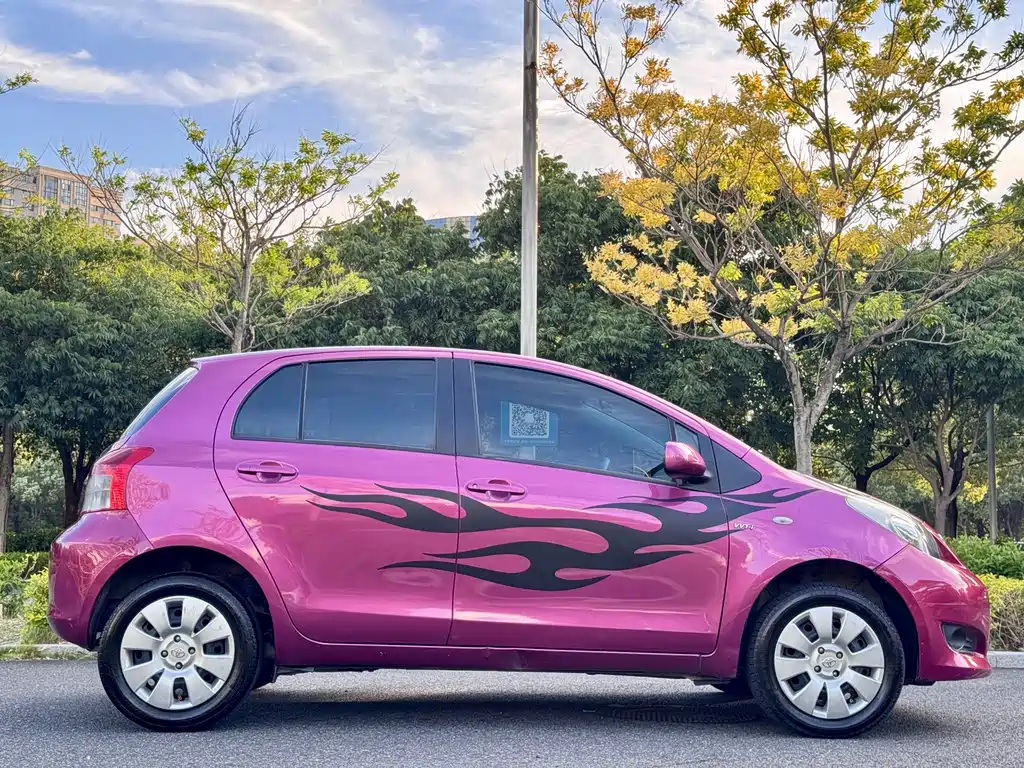 Toyota Yaris — миниатюра 4