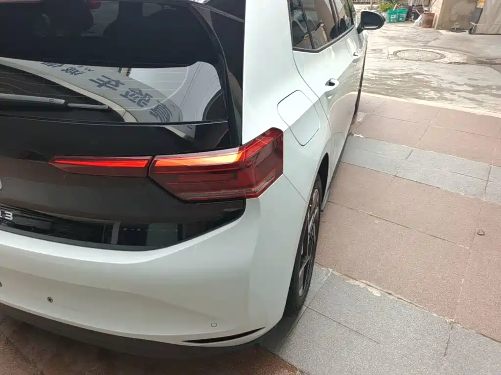 Volkswagen ID.3 — миниатюра 8