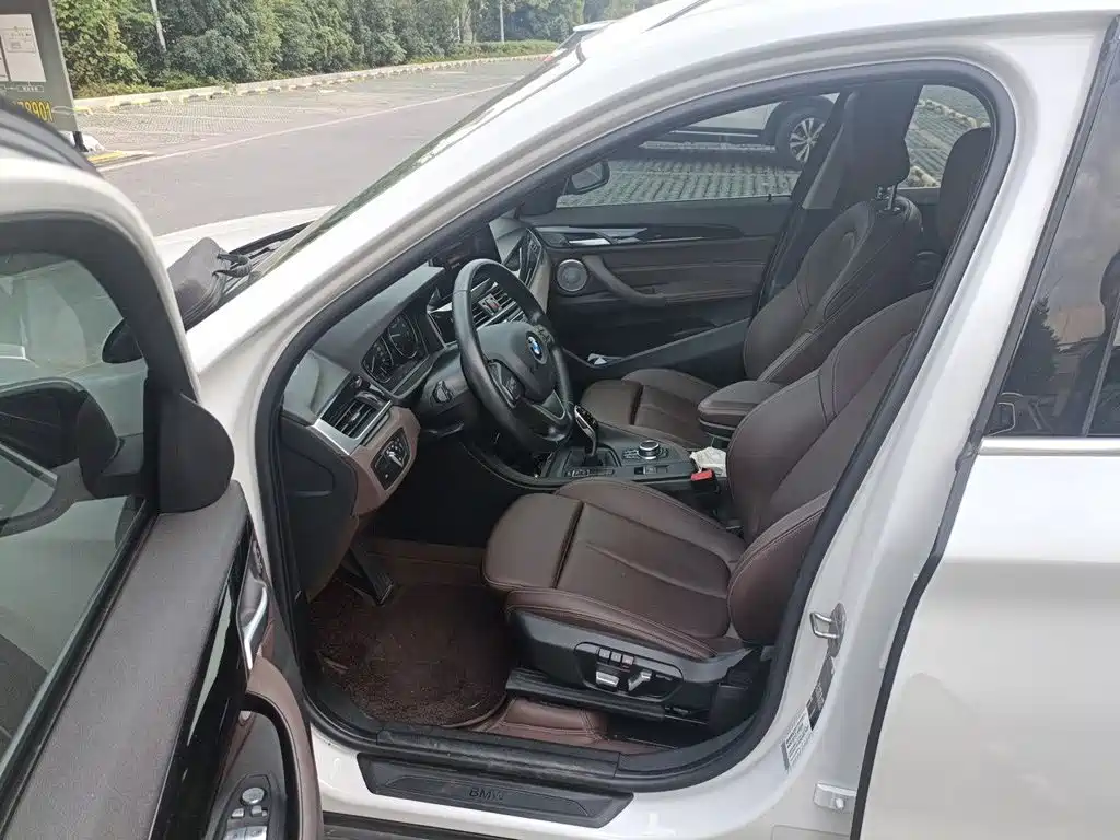 BMW X1 — миниатюра 11
