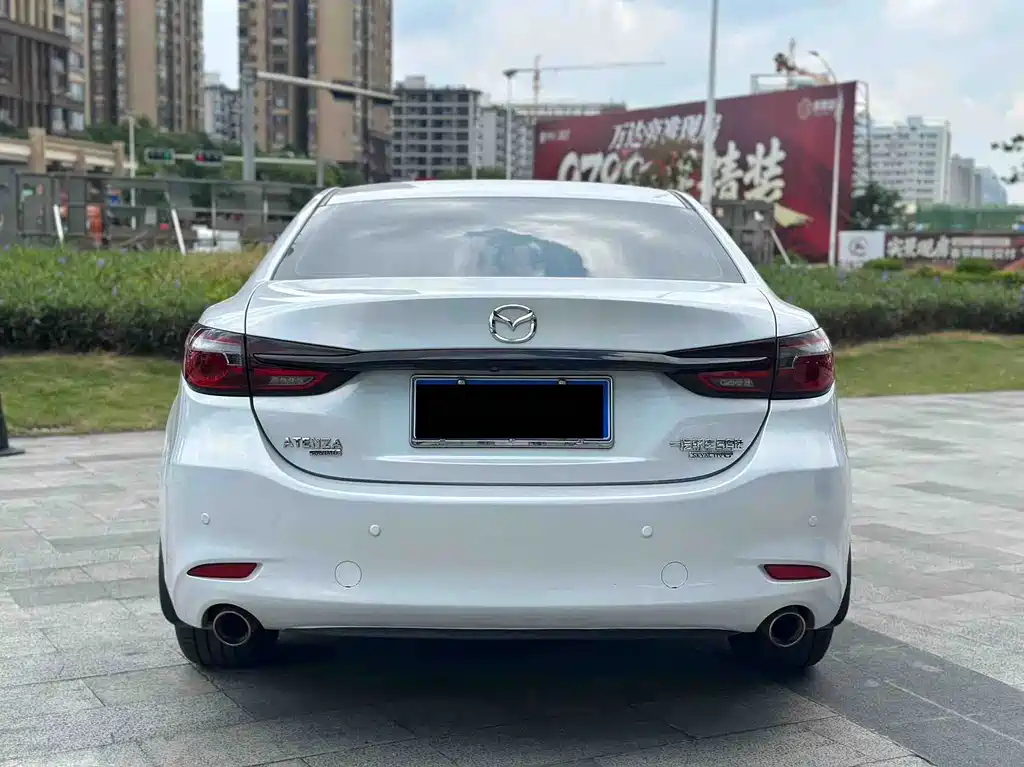 Mazda Atenza — миниатюра 5