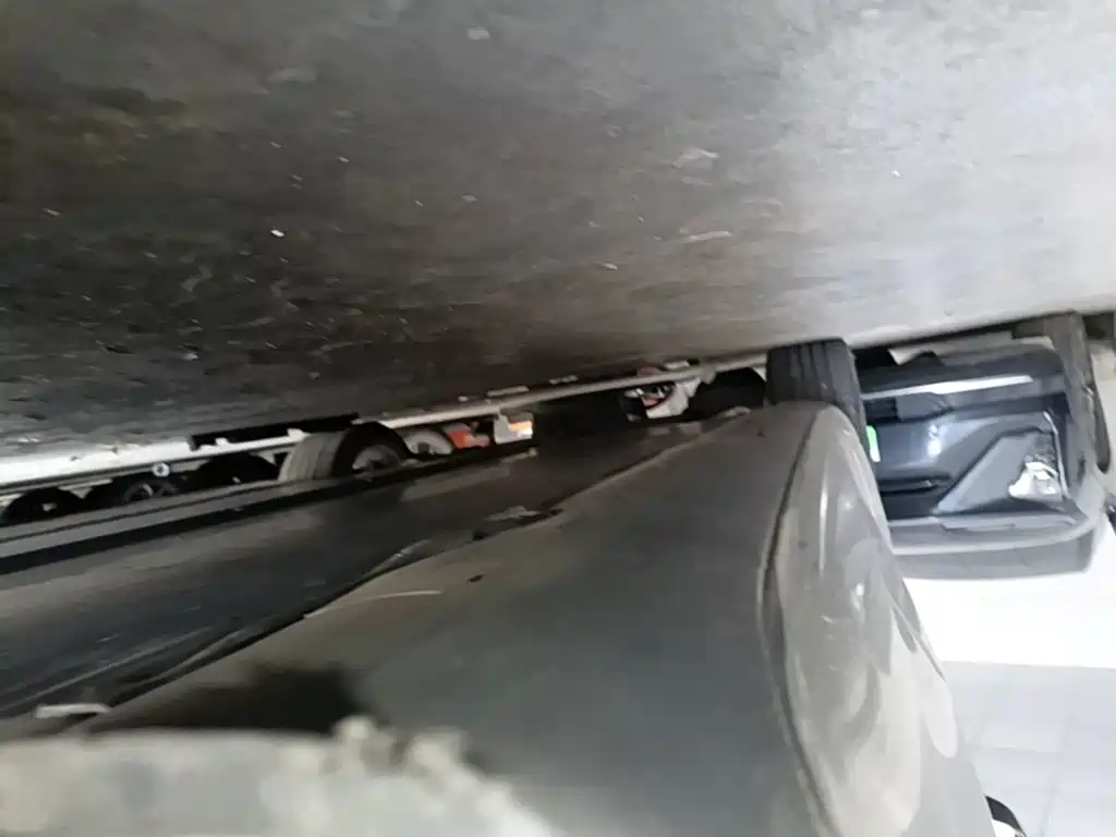 Tesla Model 3 — миниатюра 22