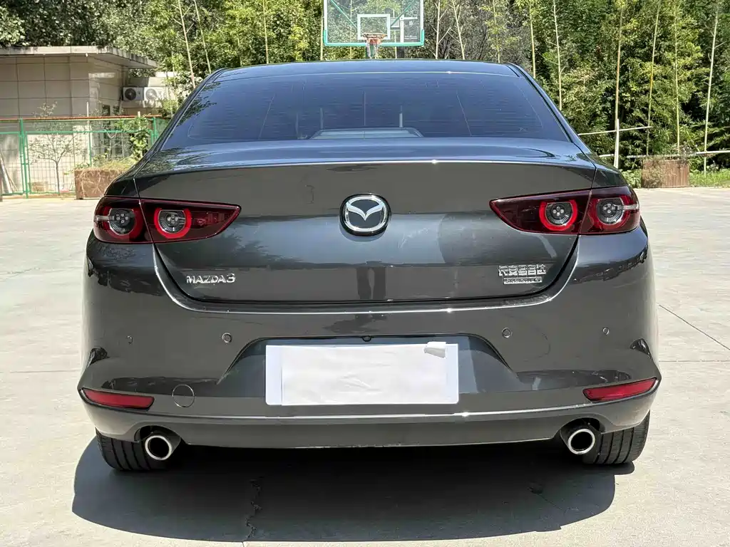 Mazda 3 Axela — миниатюра 16